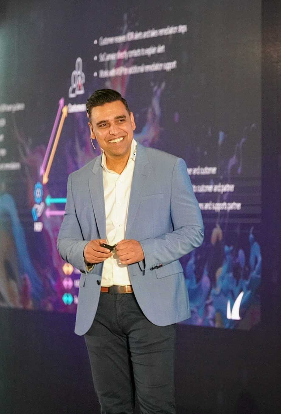 Adam Khan on stage at Discover24 AMER